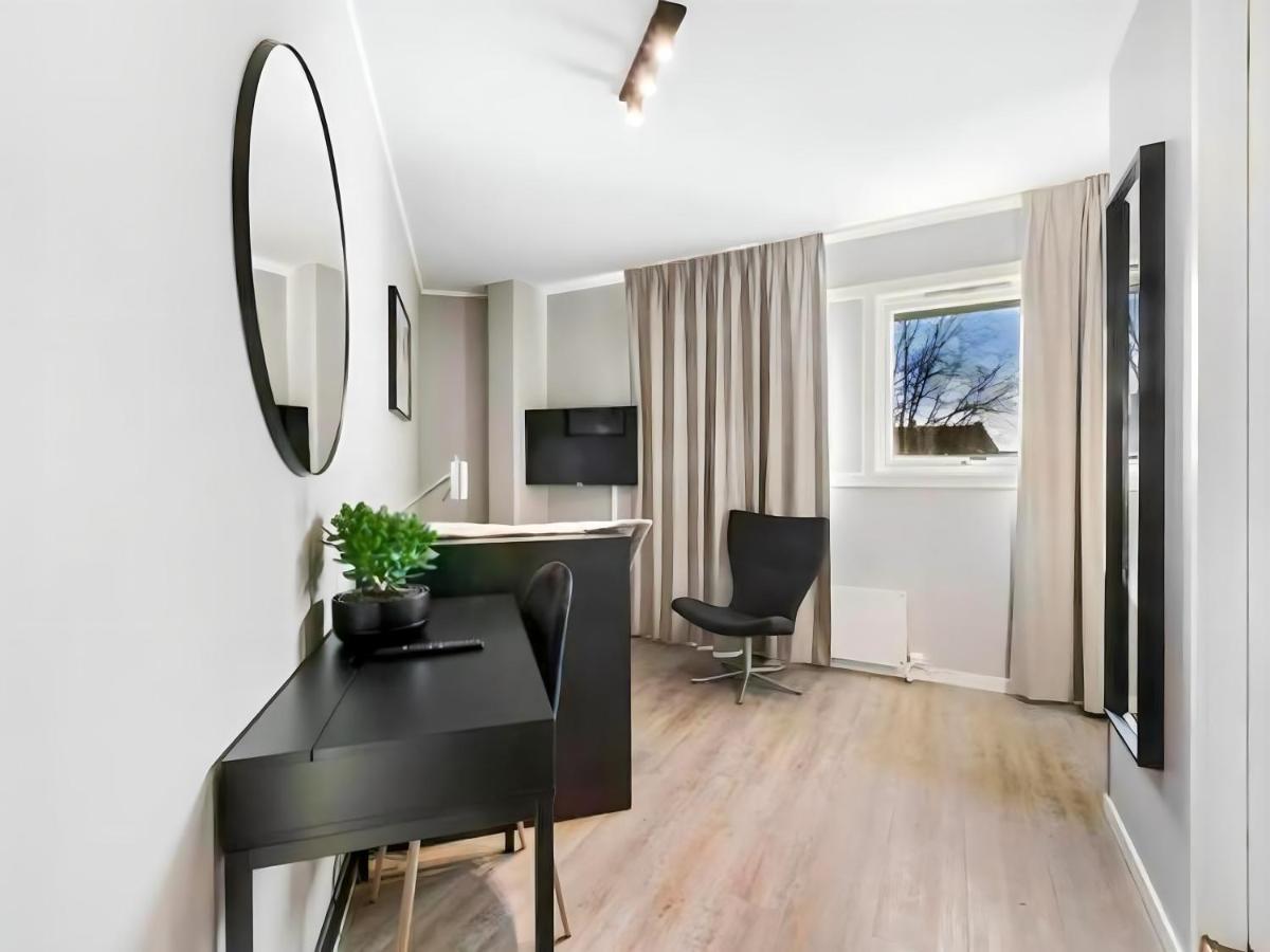 Queen Astrids Aparthotel Oslo Exterior photo